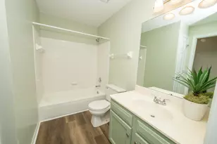 18 Highland Meadows Cir, Highland Heights, KY 41076 - Photo 15