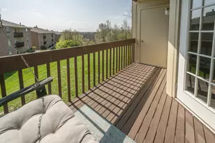 18 Highland Meadows Cir, Highland Heights, KY 41076 - Photo 9