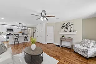 209 E 8th St, Newport, KY 41071 - Photo 5