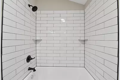 209 E 8th Street, Newport, KY 41071 - Photo 19