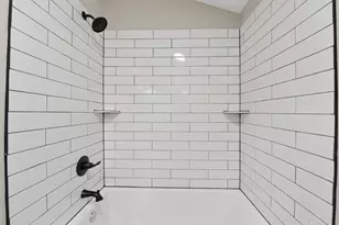 209 E 8th St, Newport, KY 41071 - Photo 19