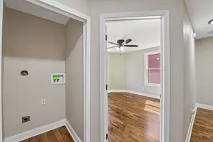 209 E 8th St, Newport, KY 41071 - Photo 23