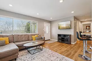 621 Edgecliff Rd, Covington, KY 41014 - Photo 9