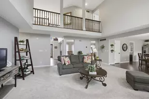 9 Observatory Pointe Dr, Wilder, KY 41076 - Photo 11