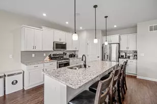 2220 Amici Dr, Covington, KY 41017 - Photo 7