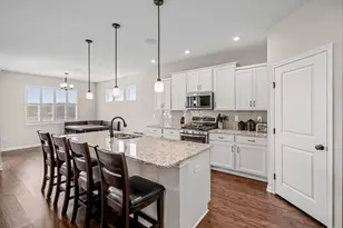 2220 Amici Dr, Covington, KY 41017 - Photo 9