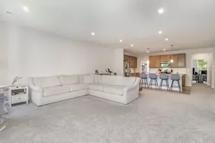 2554 Timberside Dr, Hebron, KY 41048 - Photo 7