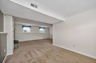 53 Carriage Hill Dr, Erlanger, KY 41018 - Photo 41