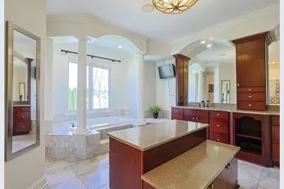 10866 Pleasant Colony Drive, Union, KY 41091 - Photo 17