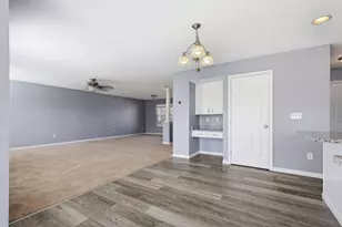 1837 Waverly Dr, Florence, KY 41042 - Photo 17