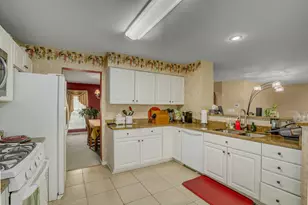 1816 Knollmont Dr, Florence, KY 41042 - Photo 7