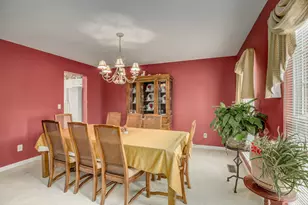 1816 Knollmont Dr, Florence, KY 41042 - Photo 3