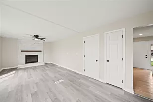 149 Breckenridge Dr, Alexandria, KY 41001 - Photo 9