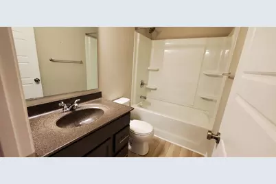 686 Daphne Way, Crescent Springs, KY 41017 - Photo 17