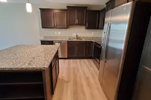 686 Daphne Wy, Crescent Springs, KY 41017 - Photo 5