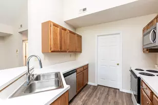 210 Ashley Dr, Alexandria, KY 41001 - Photo 11