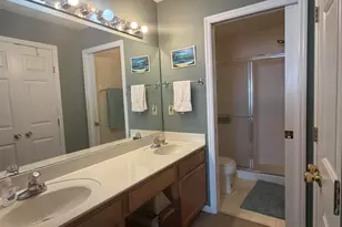 218 Langshire Ct, Florence, KY 41042 - Photo 5