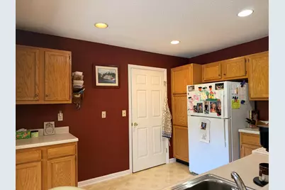 218 Langshire Court, Florence, KY 41042 - Photo 9