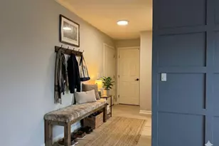 214 Langshire Ct, Florence, KY 41042 - Photo 1