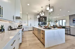 1164 Vistapointe Dr, Park Hills, KY 41011 - Photo 13