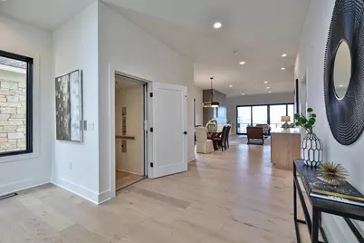 1164 Vistapointe Drive, Park Hills, KY 41011 - Photo 3