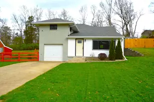 738 Forest Ln, Taylor Mill, KY 41015 - Photo 1