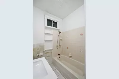 226 W 10th Street, Newport, KY 41071 - Photo 15
