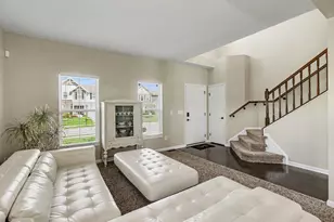 1335 Scottish Ln, Union, KY 41091 - Photo 9