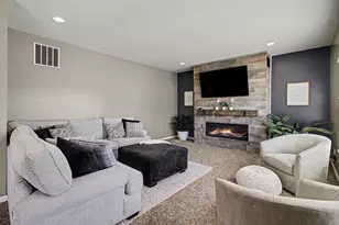 1335 Scottish Ln, Union, KY 41091 - Photo 15