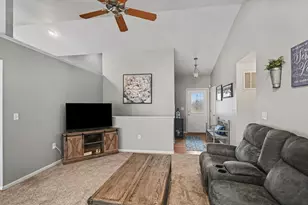 7513 Roxbury Ct, Florence, KY 41042 - Photo 5