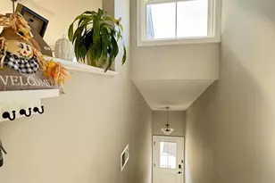 2506 Crosshill Dr, Crescent Springs, KY 41017 - Photo 9