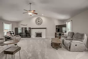 6113 Kingsgate Dr, Burlington, KY 41005 - Photo 5