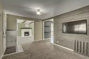 4921 Holtz Dr, Cold Spring, KY 41076 - Photo 9