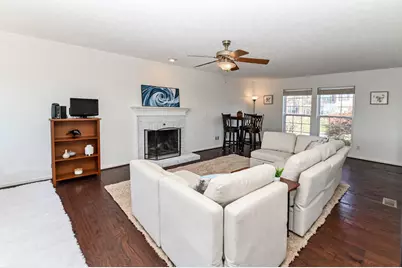 207 Ridgepointe Drive, Cold Spring, KY 41076 - Photo 9