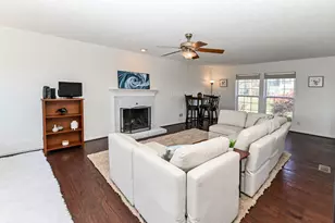 207 Ridgepointe Dr, Cold Spring, KY 41076 - Photo 9