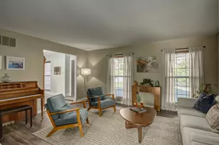 1967 Crescent Terrace, Crescent Springs, KY 41017 - Photo 5