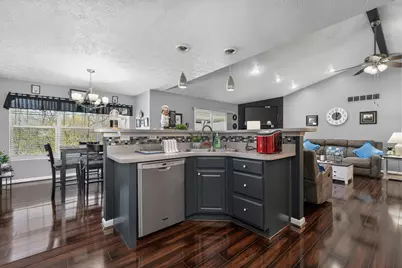 110 Langsdale Point, Crittenden, KY 41030 - Photo 15