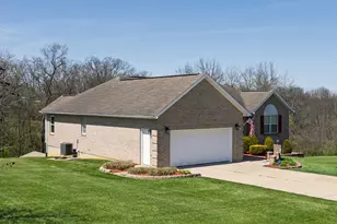 110 Langsdale Point, Crittenden, KY 41030 - Photo 3