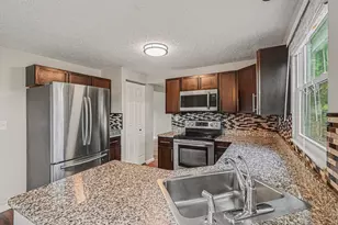 1702 Asher Ct, Hebron, KY 41048 - Photo 3