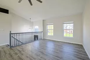 2145 Glenview Dr, Hebron, KY 41048 - Photo 7