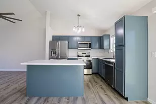 2145 Glenview Dr, Hebron, KY 41048 - Photo 17