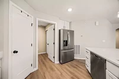 628 Foxhill Drive #10-101, Crescent Springs, KY 41017 - Photo 9