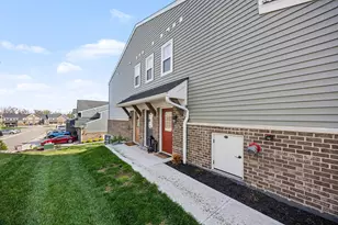 628 Foxhill Dr, Crescent Springs, KY 41017 - Photo 27