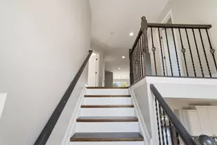 833 Sandstone Ridge, Newport, KY 41076 - Photo 17