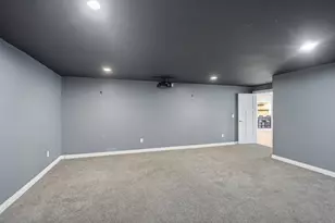 833 Sandstone Ridge, Newport, KY 41076 - Photo 39