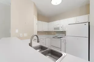 158 Saddlebrook Ln, Florence, KY 41042 - Photo 9