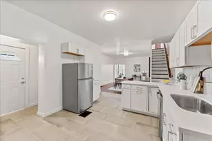 316 W 21st St, Covington, KY 41014 - Photo 15