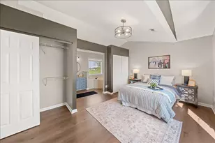 46 Meadow Wood Dr, Florence, KY 41042 - Photo 9