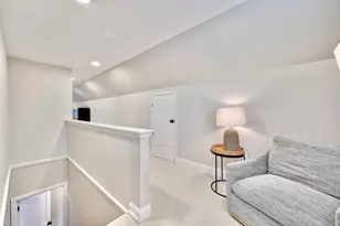 21 Augusta Ave, Fort Wright, KY 41011 - Photo 9