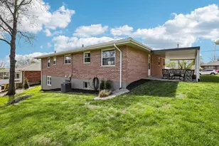 143 Capri Dr, Fort Thomas, KY 41075 - Photo 35